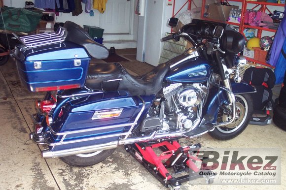 1999 Harley-Davidson FLHT Electra Glide Standard photo